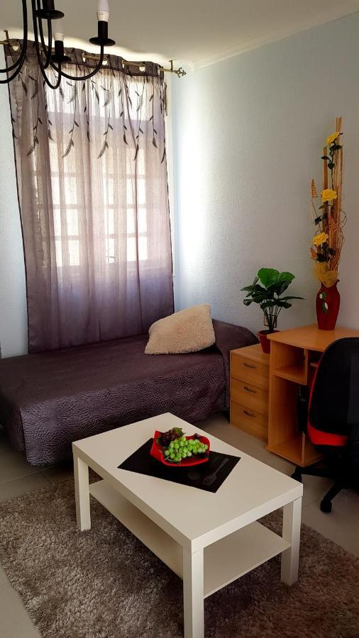 Apartment Warm, Cozy And Comfortable *